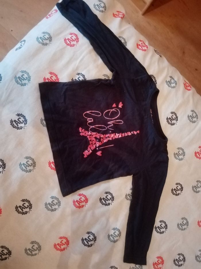 Tee-shirt manche longue fin taille 4ans