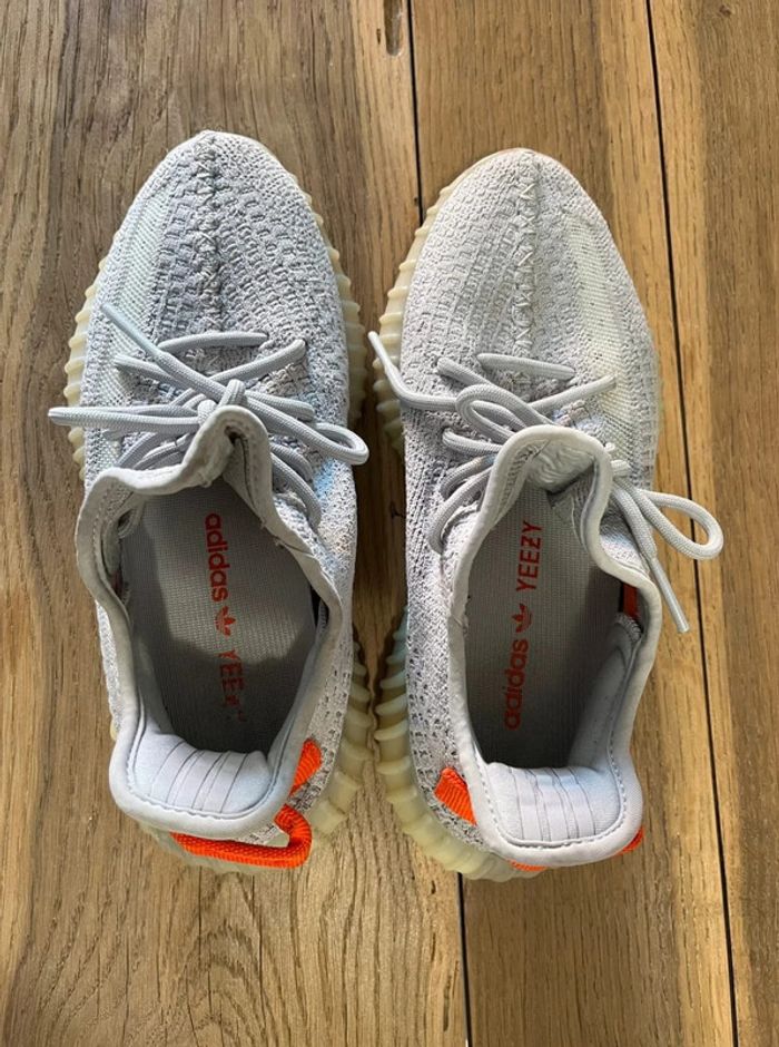 Adidas Yeezy Boost 350 V2 Tail Light - photo numéro 6