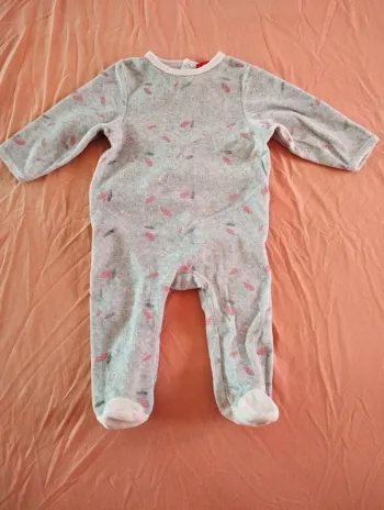 * Pyjama chaud gris motif plumes T6M Tissaia
