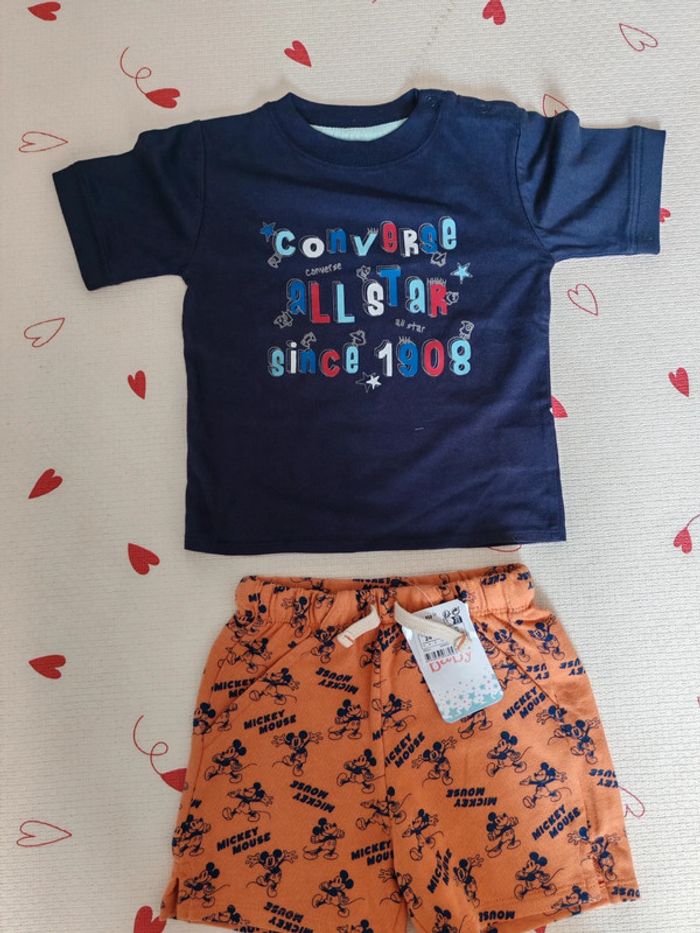 Ensemble neuf taille 24 mois