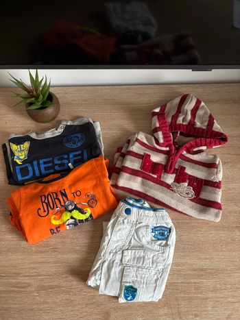 Petit lot 4 pièces bébé 6 mois garçon body pantalon t-shirt manche longue pull