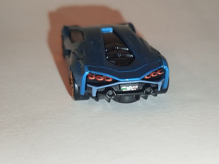 Hot Wheels Lamborghini Sián FKP 37 Exclusive MultiPack 2024 - photo numéro 8