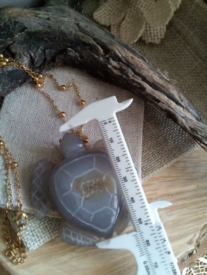 Collier tortue en pierre géode d'agate grise - photo numéro 3