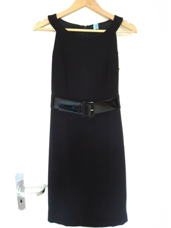 Robe avec ceinture - photo numéro 3