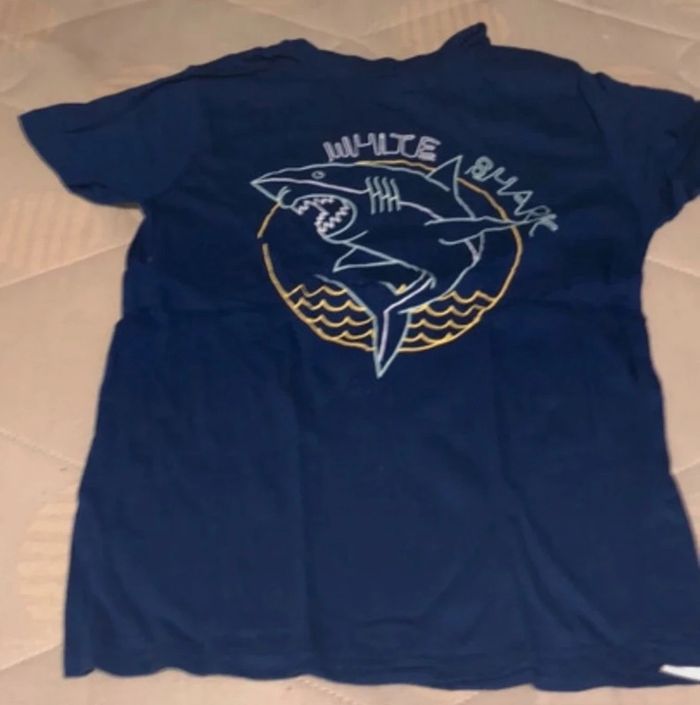 Teeshirt requin