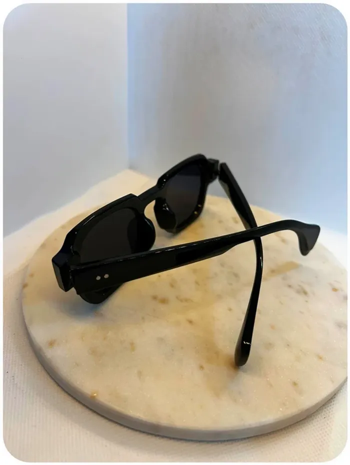 Lunettes soleil style moscot - photo numéro 3