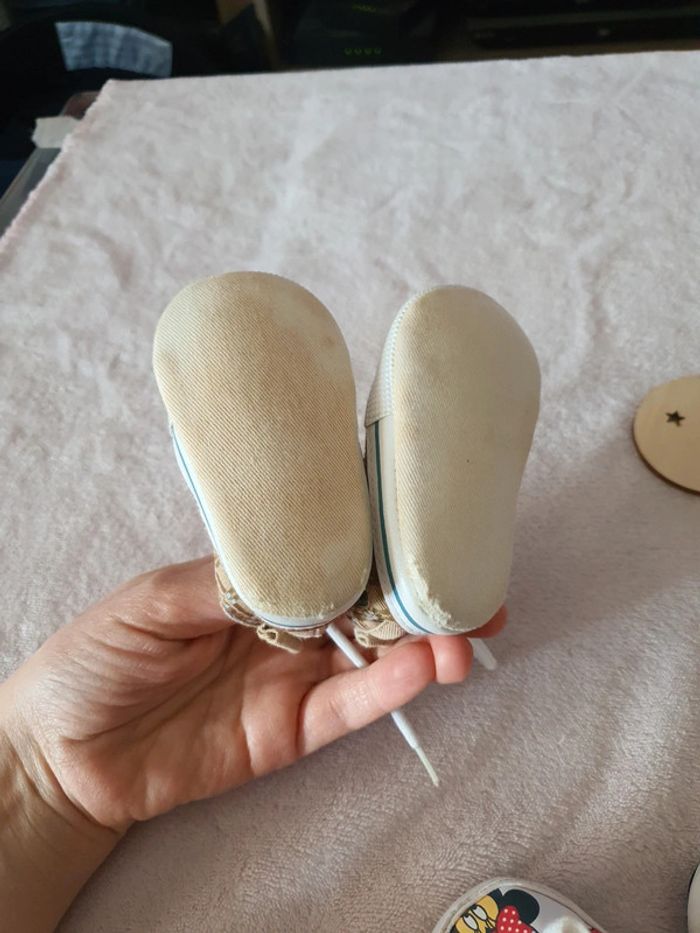 Lot chaussures bébé - photo numéro 5