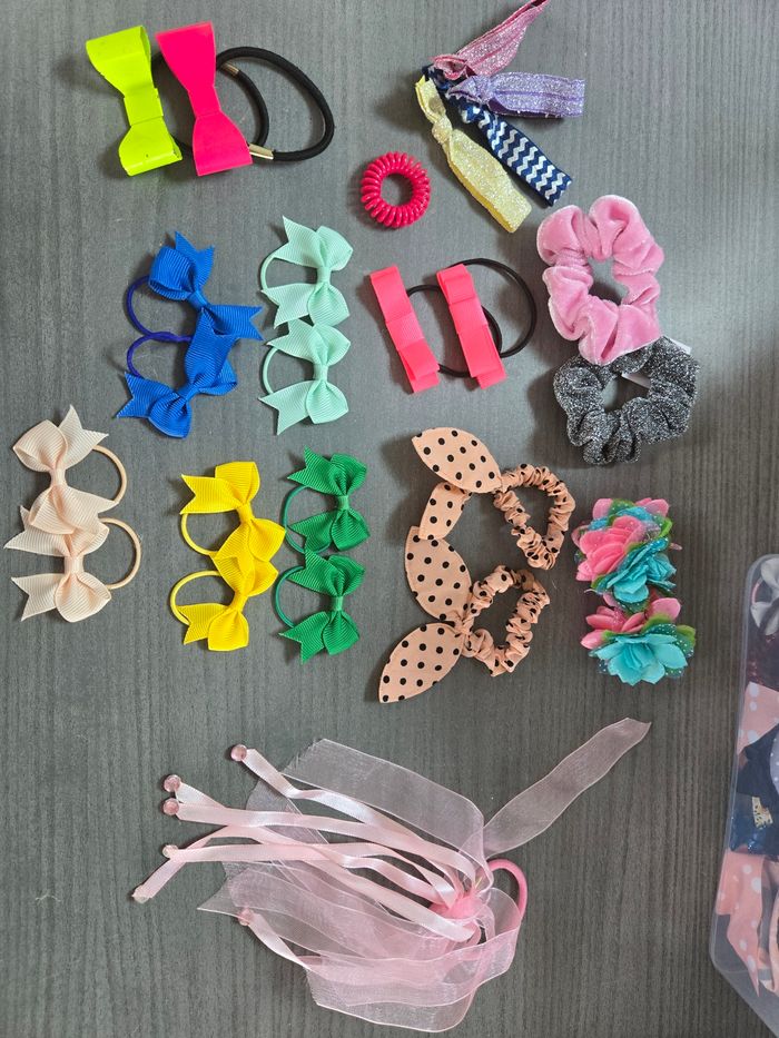 Lot d'accessoires pour cheveux - photo numéro 5