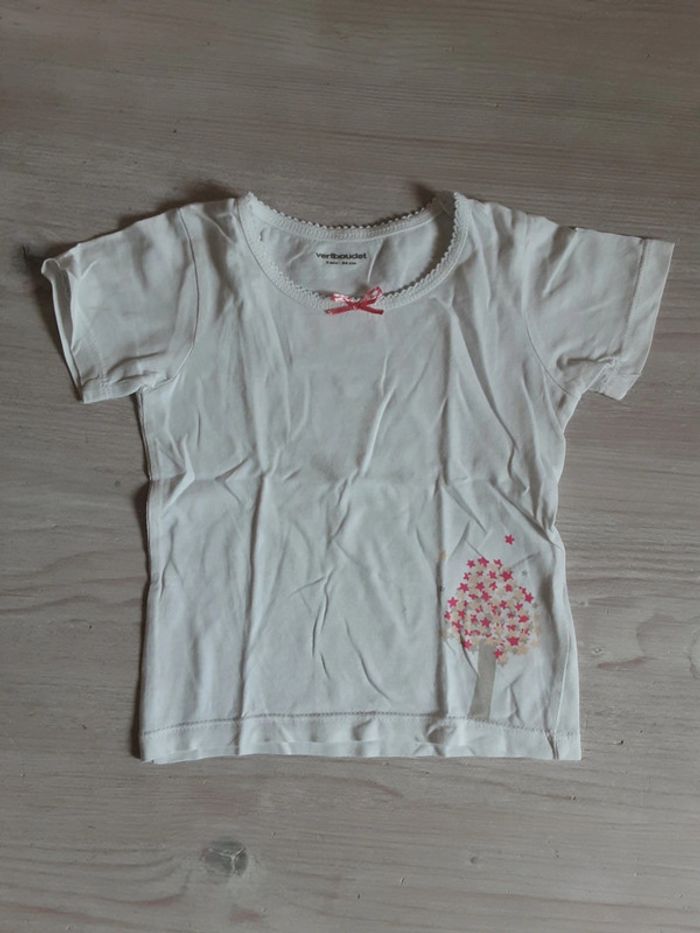 T-shirt sous-vêtement arbre étoiles T. 3 ans