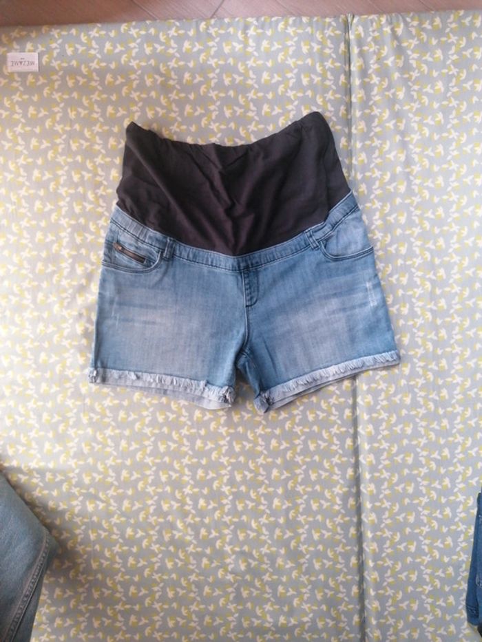Short en jean Premaman taille 40