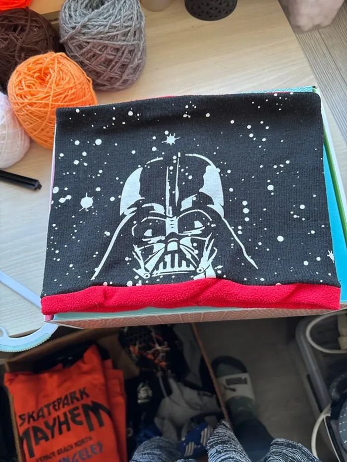 Tour de cou starwars doublure polaire rouge