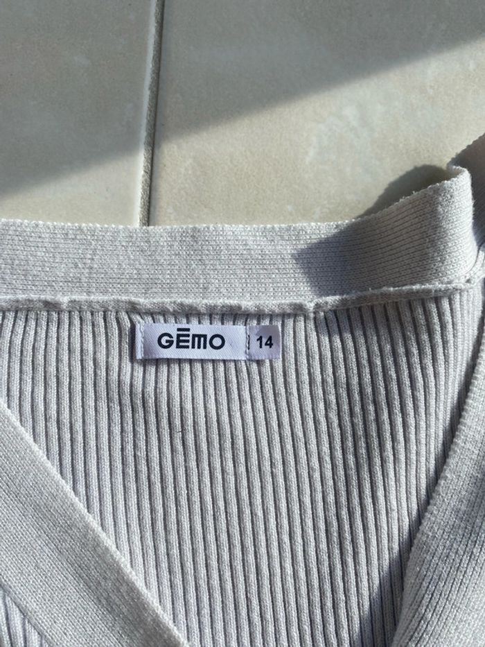 Petit gilet fille taille 14 ans - photo numéro 2