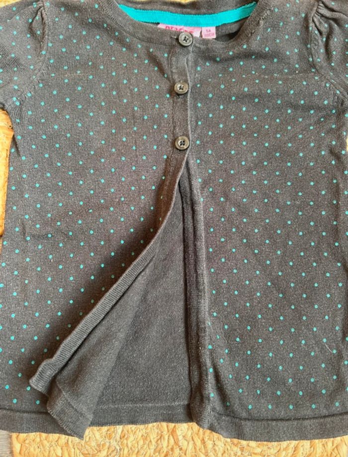 Gilet 3 boutons NKY 5 ans - photo numéro 4