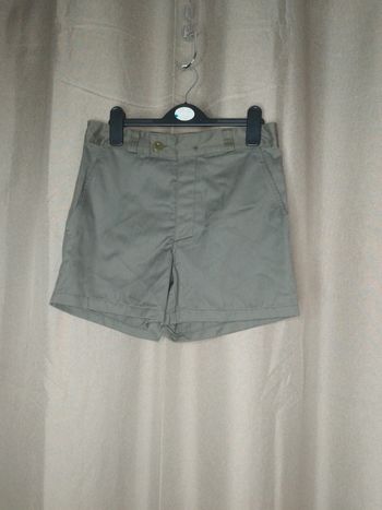 Short kaki Paul boyé