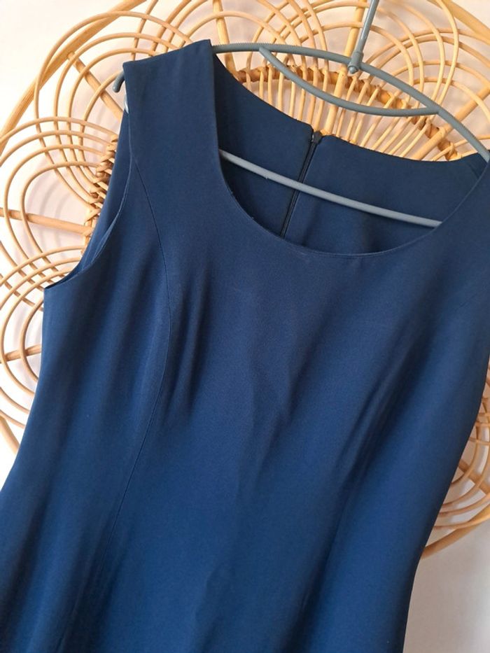 Robe tailleur - photo numéro 2