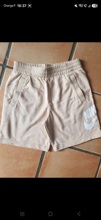 Short Nike