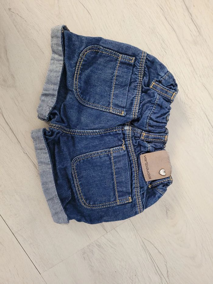 Short jean 9 mois - photo numéro 2