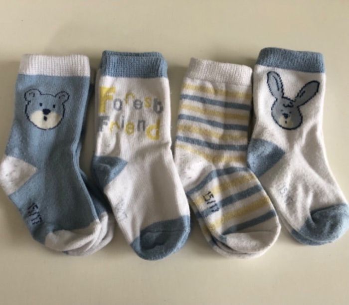 Lot de 4 chaussettes bébé 15/17
