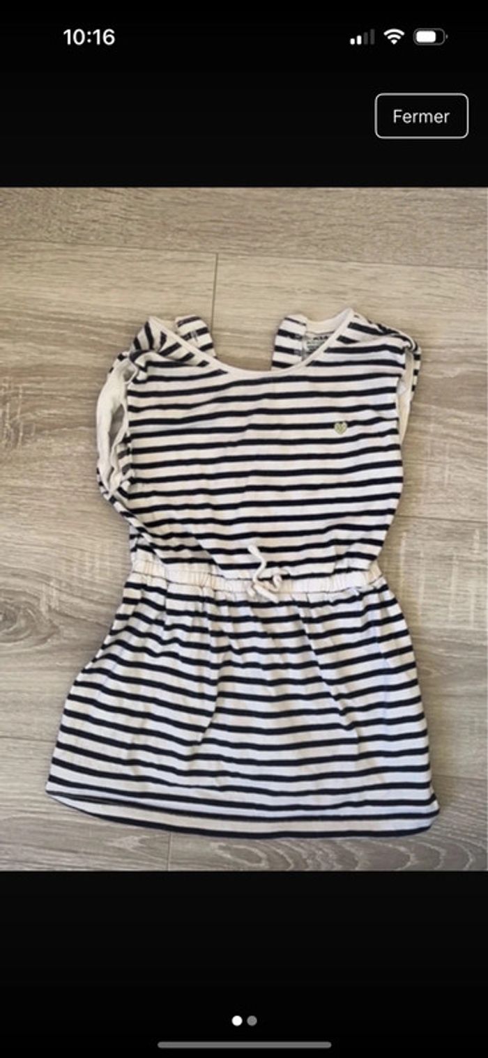 Robe bébé fille taille 12 mois Kiabi
