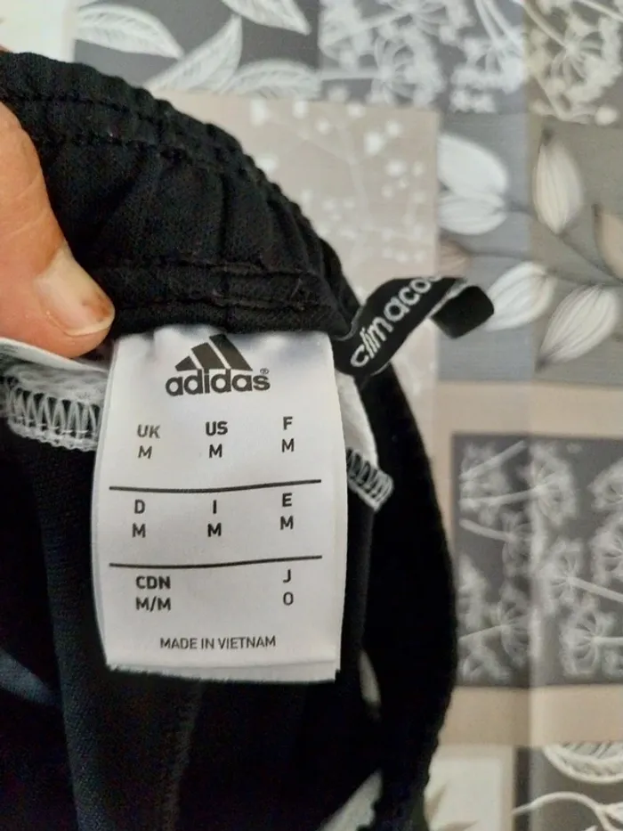 Jogging adidas - photo numéro 2