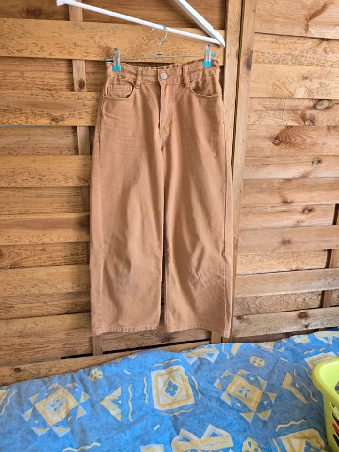 Jean large couleur Camel