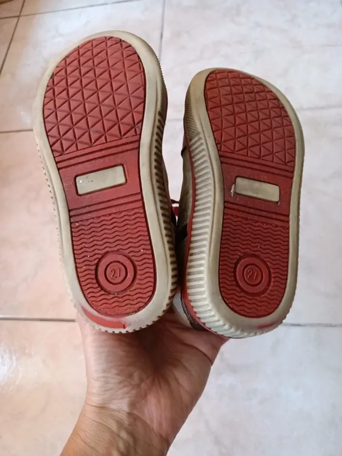 Chaussures montantes taille 27 - photo numéro 4