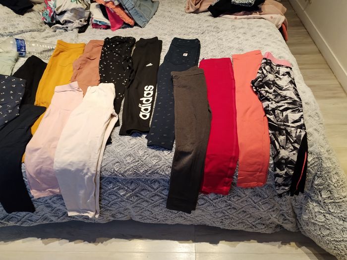 Lot vêtement 10ans fille - photo numéro 2