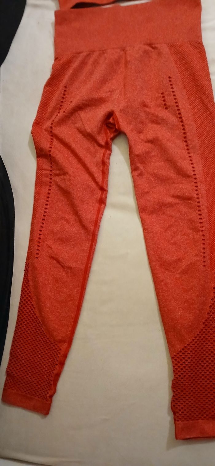 Tenue de sport femme - photo numéro 2