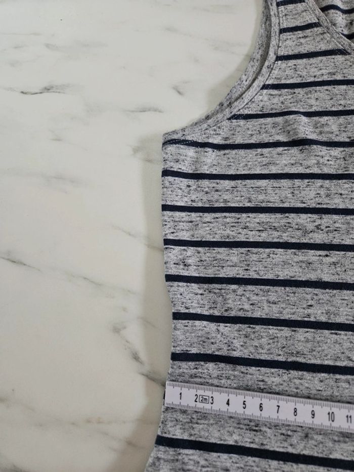 Kiabi longue robe à lignes taille M - photo numéro 12