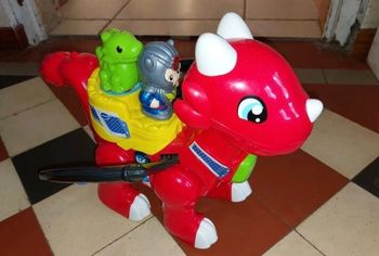 William le petit dragon flamme 