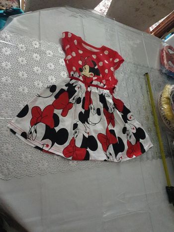 Robe neuve minnie 3 ans