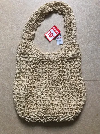 Sac neuf avec etiquettes