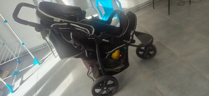 Poussette - photo numéro 2