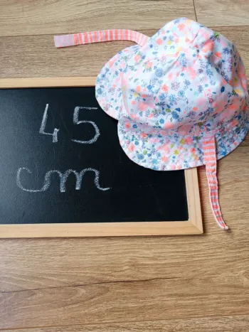 Chapeau réversible bébé