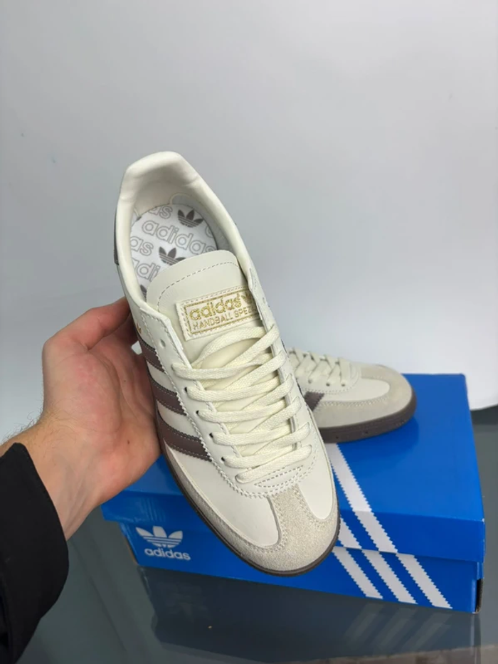 Adidas Handball Spezial taille 41 - photo numéro 3