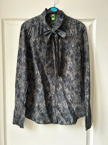 Chemisier Hugo, Boss 100 %,soie