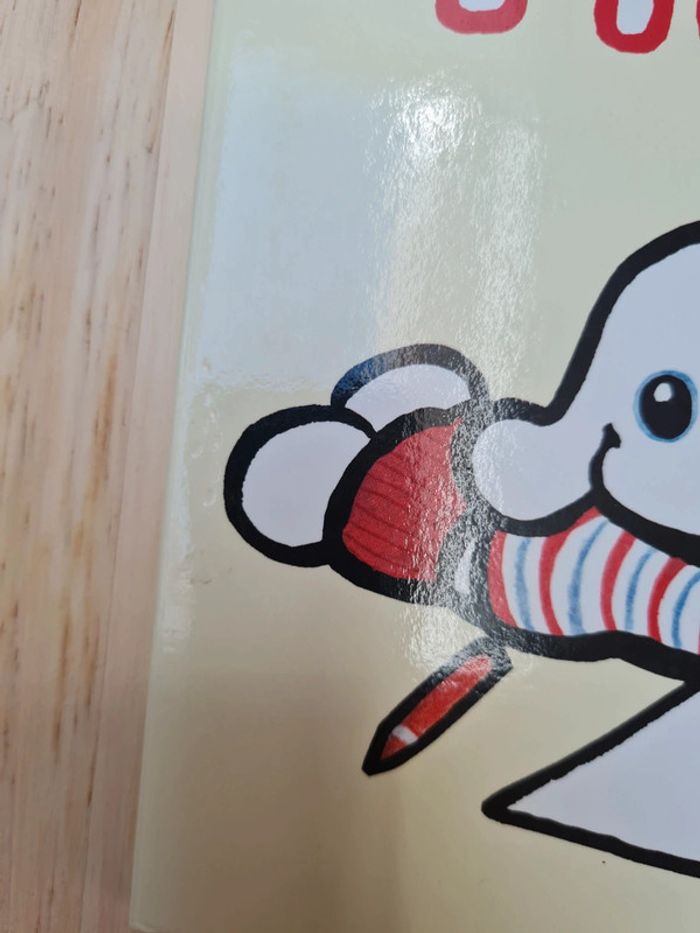 Livre Eclole des Loisirs " Tichou " - photo numéro 2