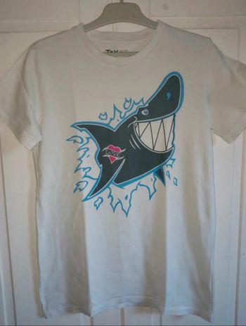 Tee shirt Requin 10 ans