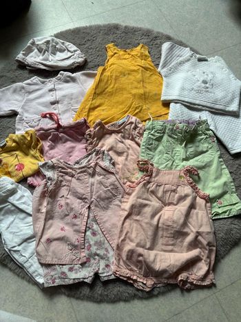 Lot de vêtement fille 3 mois