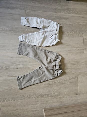 Lot de 2 pantalons 86
