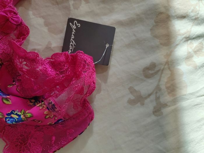 Soutien gorge taille 85 c - photo numéro 2