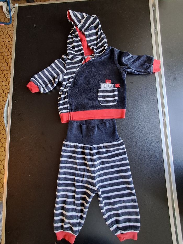 Ensemble joggings et gilet