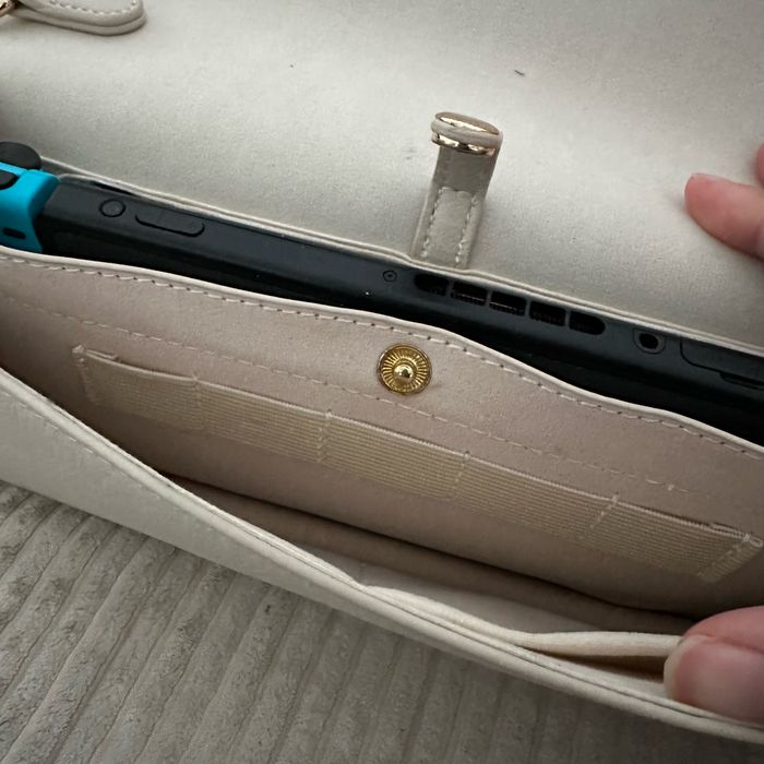 Switch + accessoires - photo numéro 10