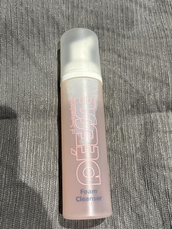 Mousse démaquillante