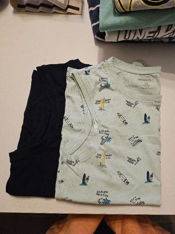 2 débardeurs larges