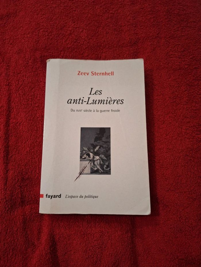 Les anti-lumières