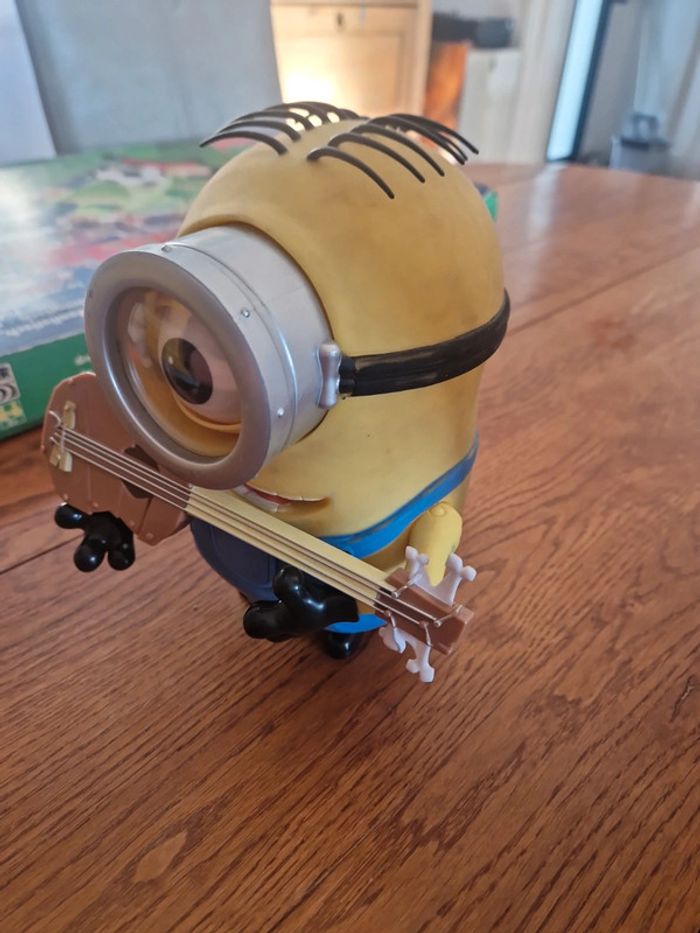 Minion taille xl 20cm - photo numéro 3