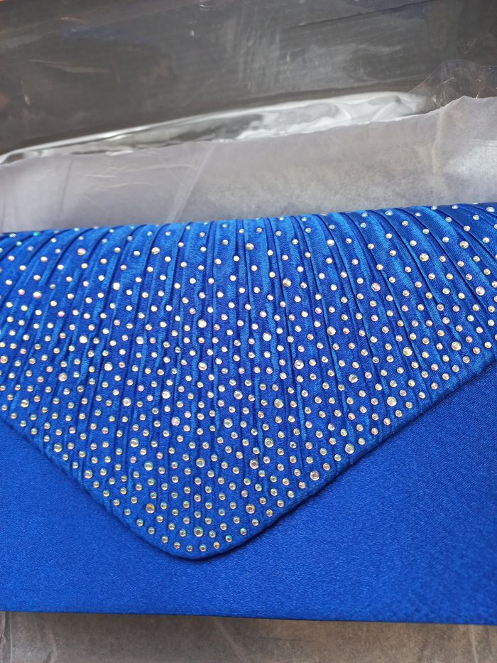 Pochette chic bleue - photo numéro 8
