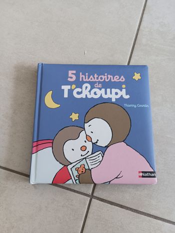 Livre de 5 histoires de Tchoupi