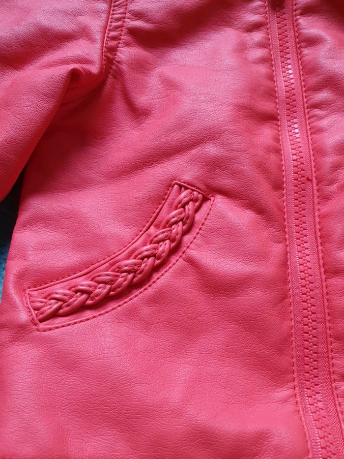 Magnifique veste 2 ans - photo numéro 2